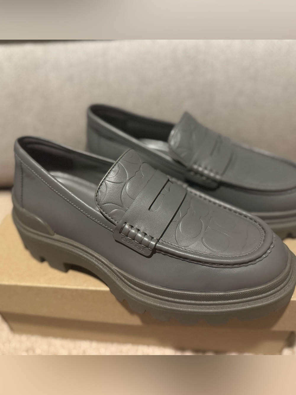 Coach Platform Signature Loafer- Size 7D